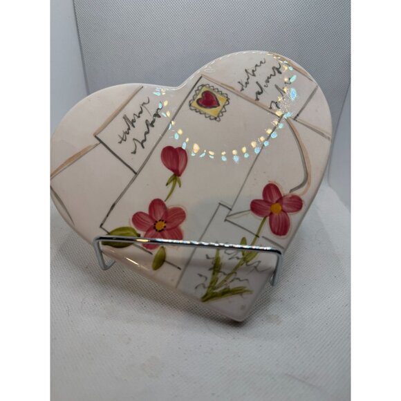 Heart-Shaped Bath & Body Works Ceramic Trinket Dish With Floral & Letter Design - Picture 6 of 6